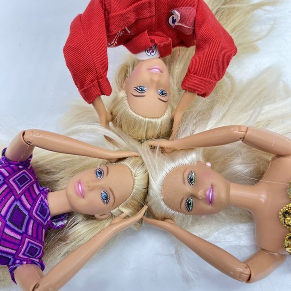 Martel Barbie Doll Lot Of 3 Lever On Back Moving‎ Arms W Clothing Bundle Fashion - Picture 1 of 4